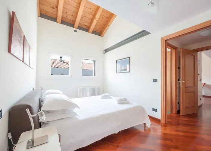 Ca' Altanella, Amazing Views From The Terrace!